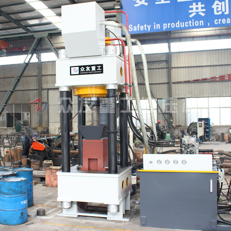 四柱油壓機(jī)油缸進(jìn)入異物應(yīng)該怎么處理呢？