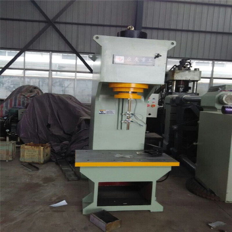 160噸單臂液壓機(jī)