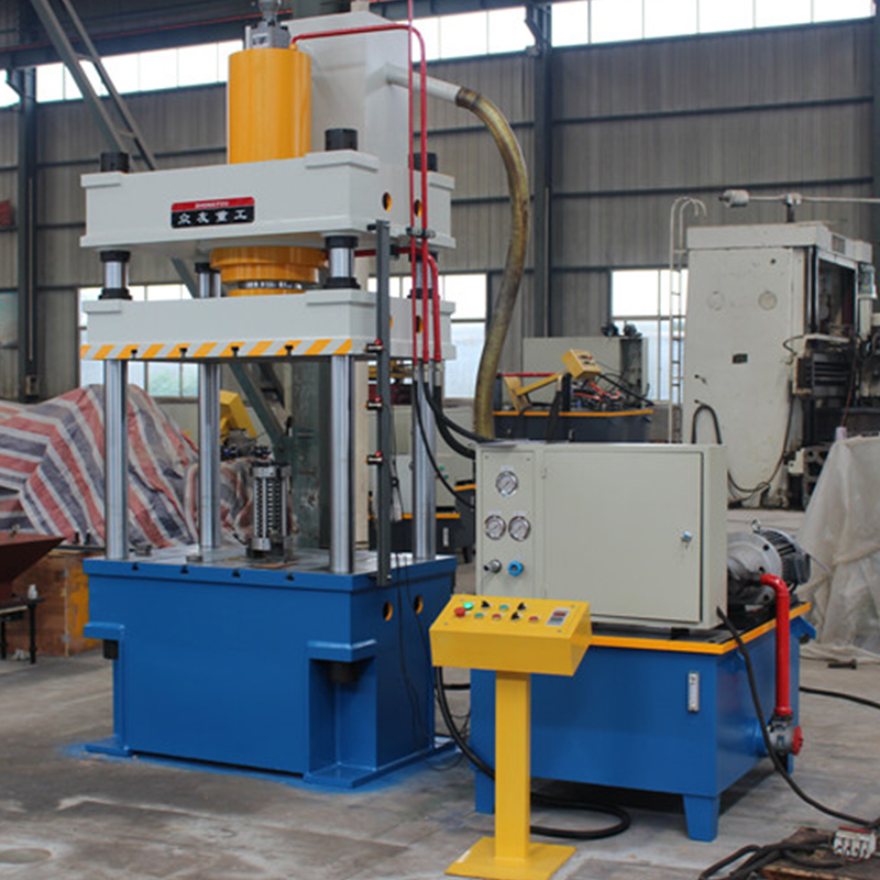 150T三梁四柱壓齒輪液壓機(jī)