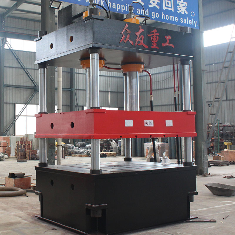 250噸四柱雙缸大臺面液壓機(jī)