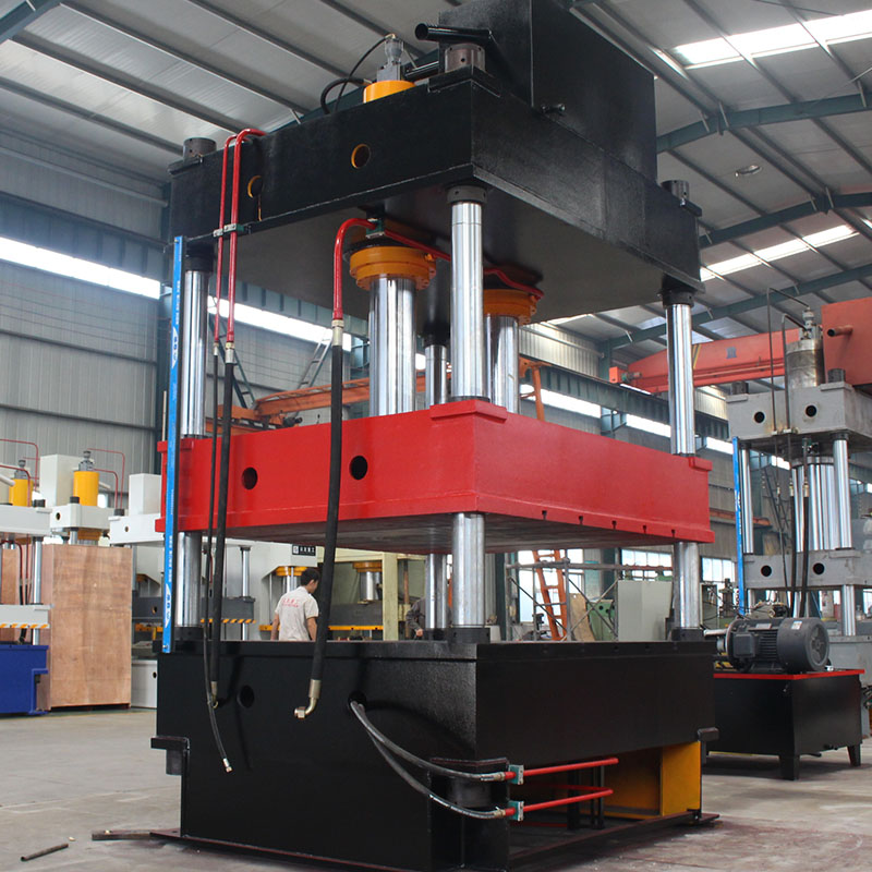 250噸四柱雙缸大臺面液壓機(jī)