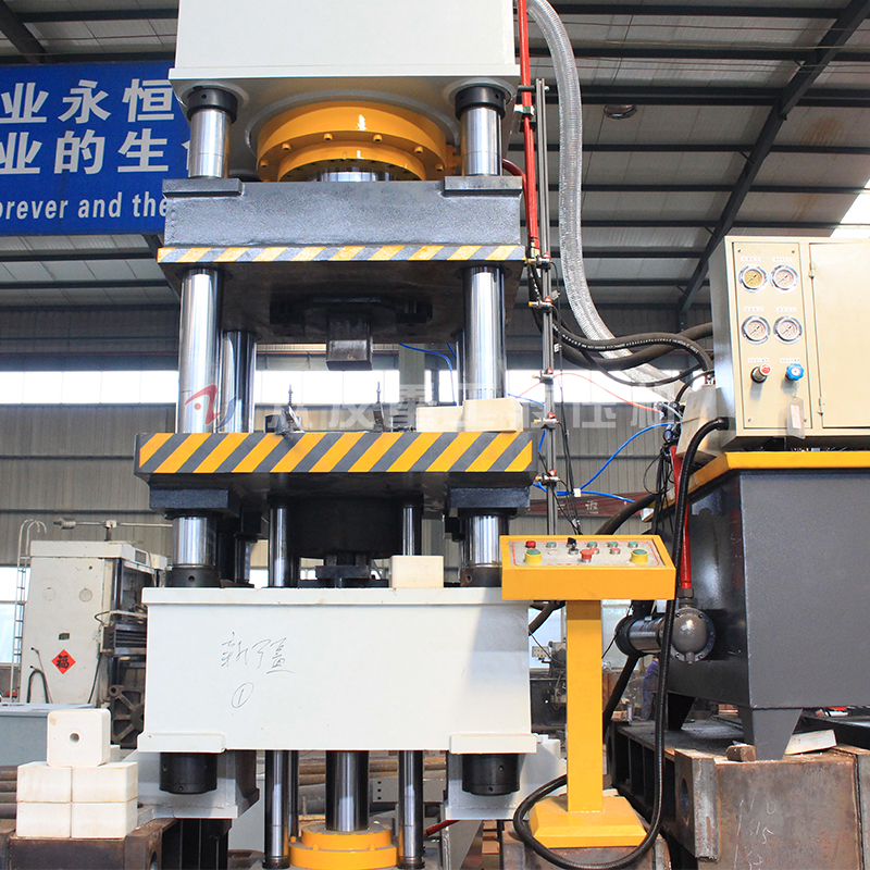 400噸牛羊舔磚液壓機(jī) 400噸鹽磚機(jī) 400t鹽磚壓塊機(jī)